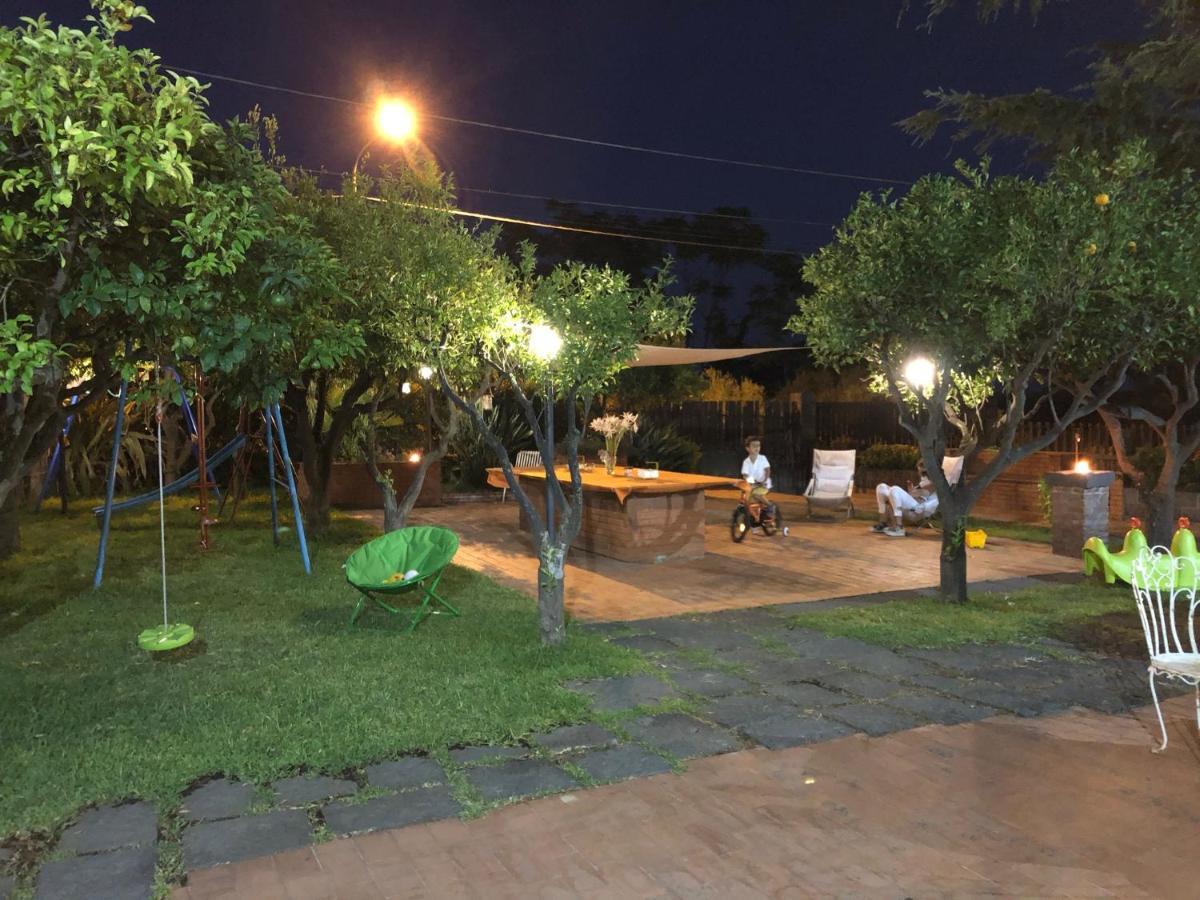 Villa Carolea Acireale Buitenkant foto