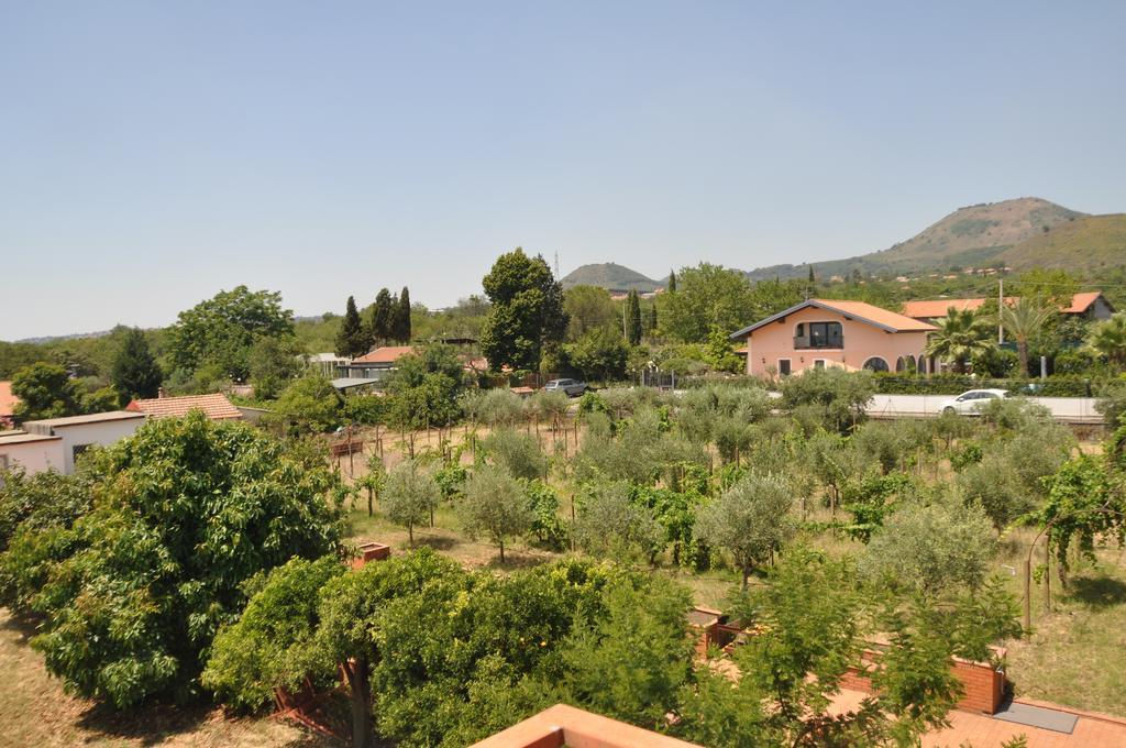 Villa Carolea Acireale Buitenkant foto